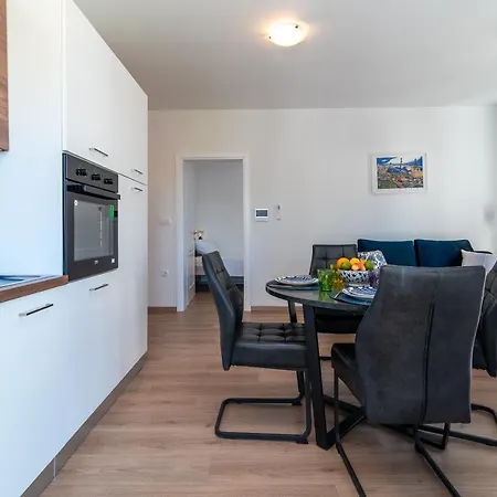 Apartment West