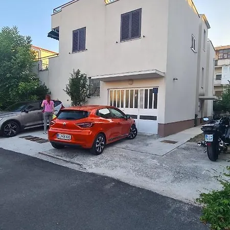 West Apartment Kastela